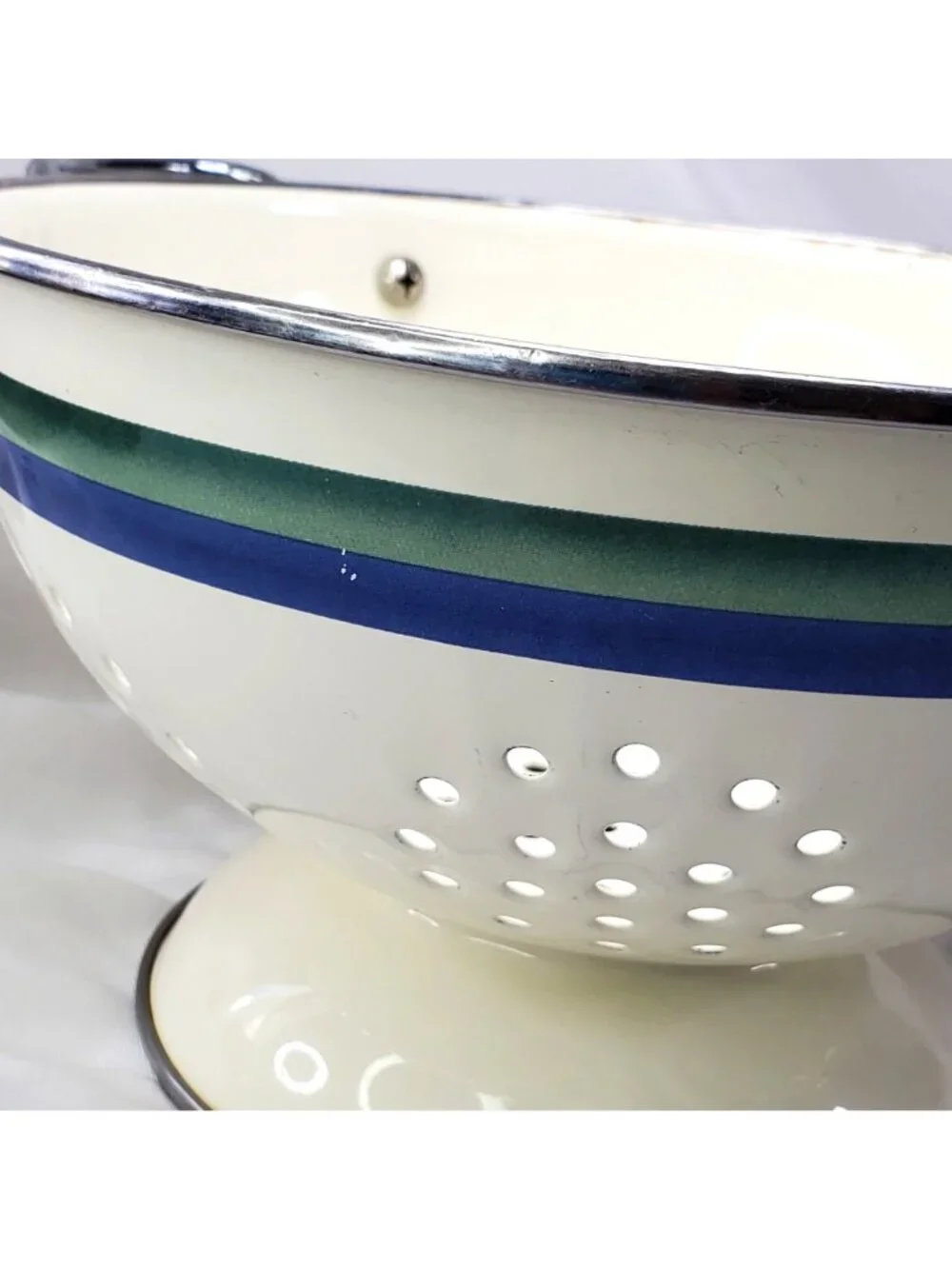 Vintage Pfaltzgraff Metal Enamel Colander Strainer Striped 9